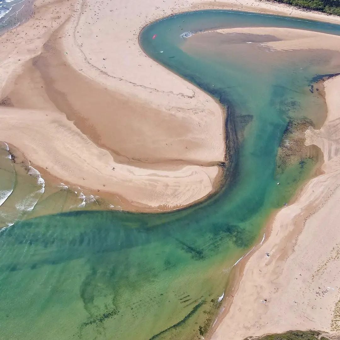 « Un petit coin de paradis » cette plage française de rêve est à — free download